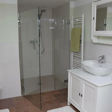 Orana Apartment *